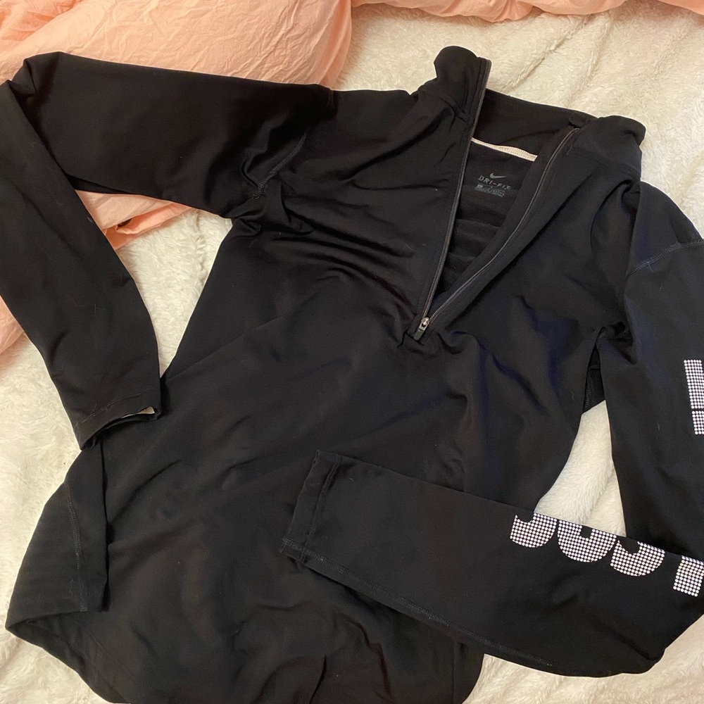 Nike dry fit long sleeve